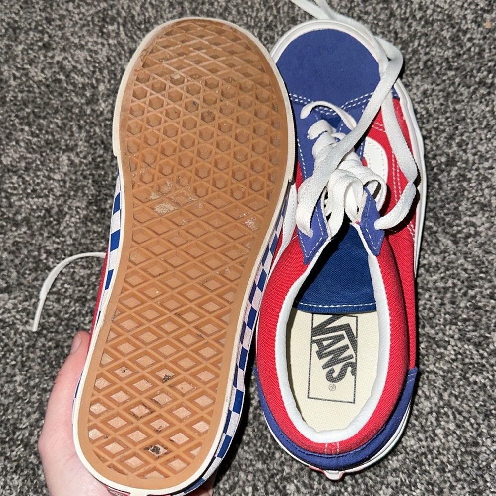 Vans - Picture 4 of 4
